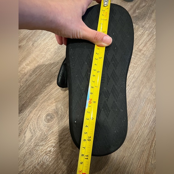 Alias Mae Women’s Clove Black Puffer Quilted Slide Sandals with box - Picture 7 of 12